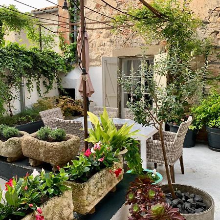 Bed and Breakfast L'Ancienne Boulangerie Caunes-Minervois Exterior foto
