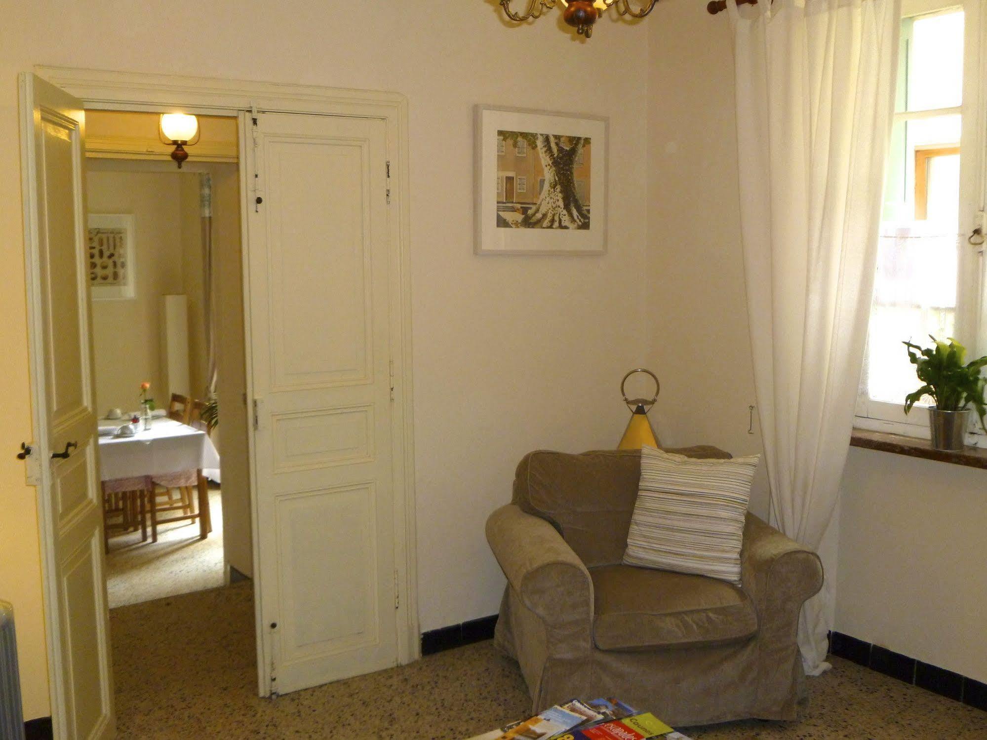Bed and Breakfast L'Ancienne Boulangerie Caunes-Minervois Exterior foto